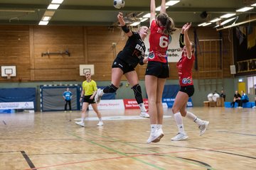 Bild 119 - wBJ SV Henstedt Ulzburg - HSG Holstein Kiel/Kronshagen : Ergebnis: 30:28